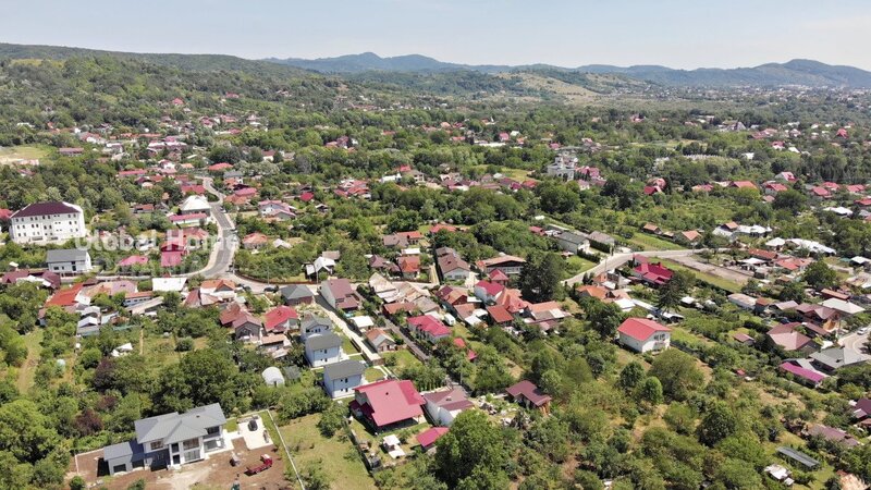 Cornu Villas, Valea Prahovei 5 camere, vila individuala, 450 mp teren